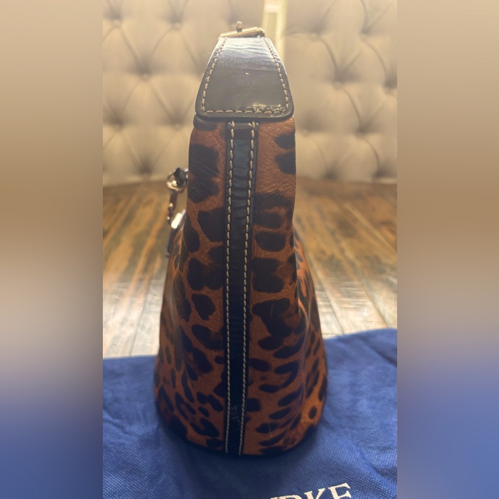 Dooney & Bourke Leopard Jaguar Bucket Bag - Picture 4 of 14